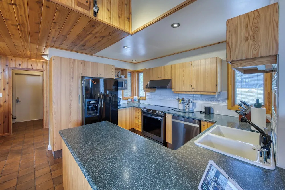 Fairmont Creek Property Rentals Vacation Homes