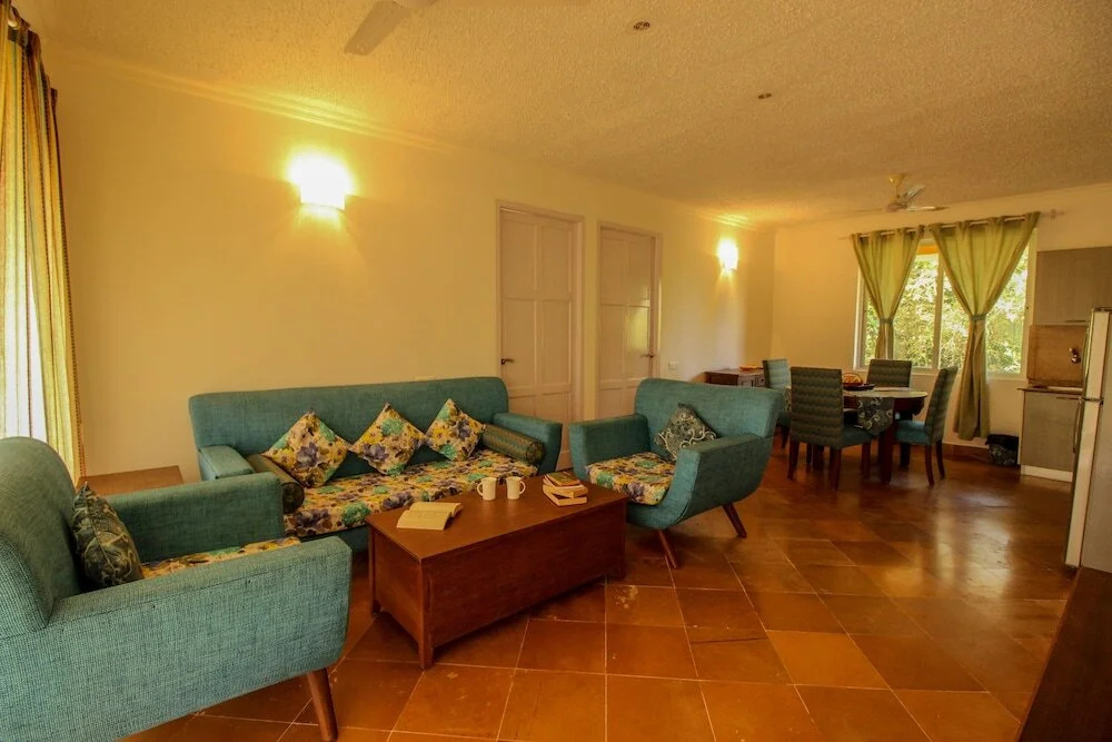 OYO 9872 Home Boutique 2BHK Fatrade Beach