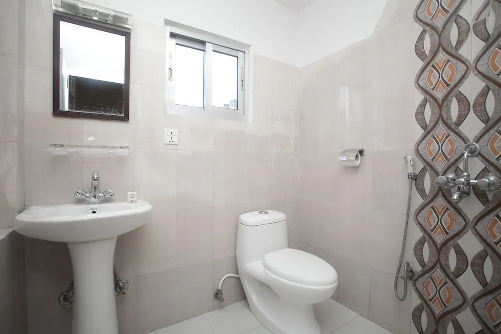 Oyo 606 Hotel Swiss Home