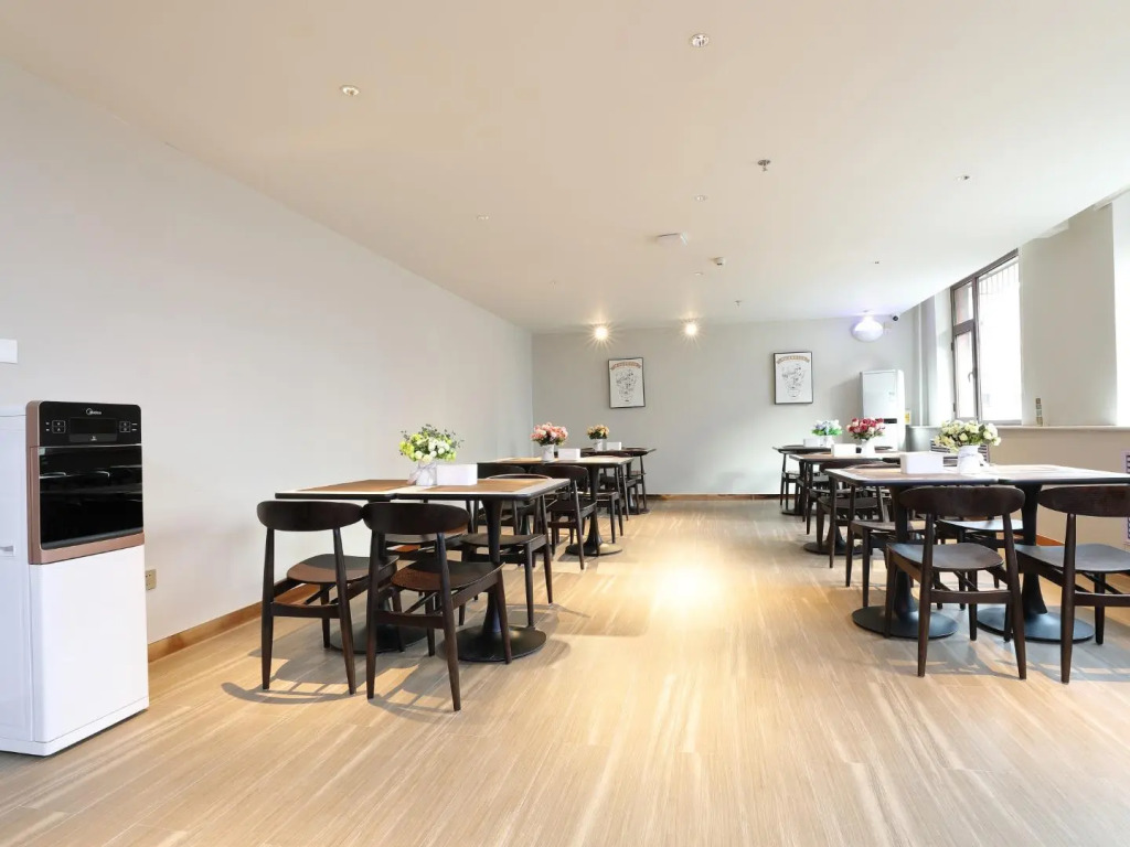 Hanting Hotel Shijiazhuang Pingshan Yehe Dong Road