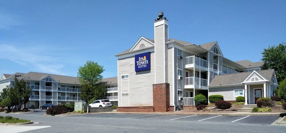 InTown Suites Extended Stay Matthews NC - East Independence