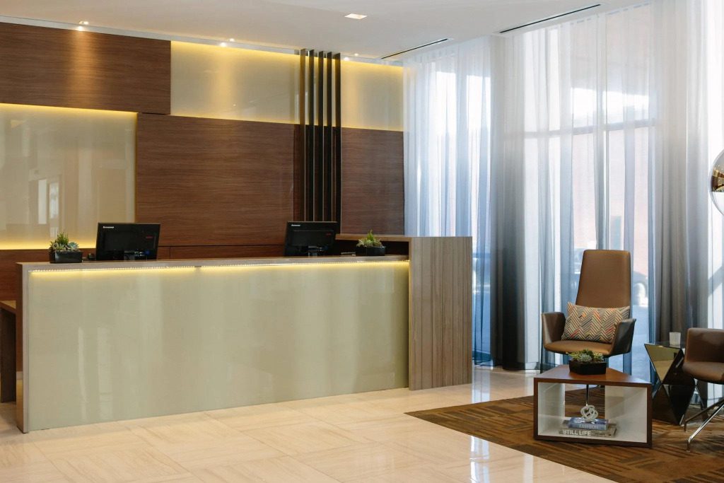 AC Hotel Kansas City Plaza