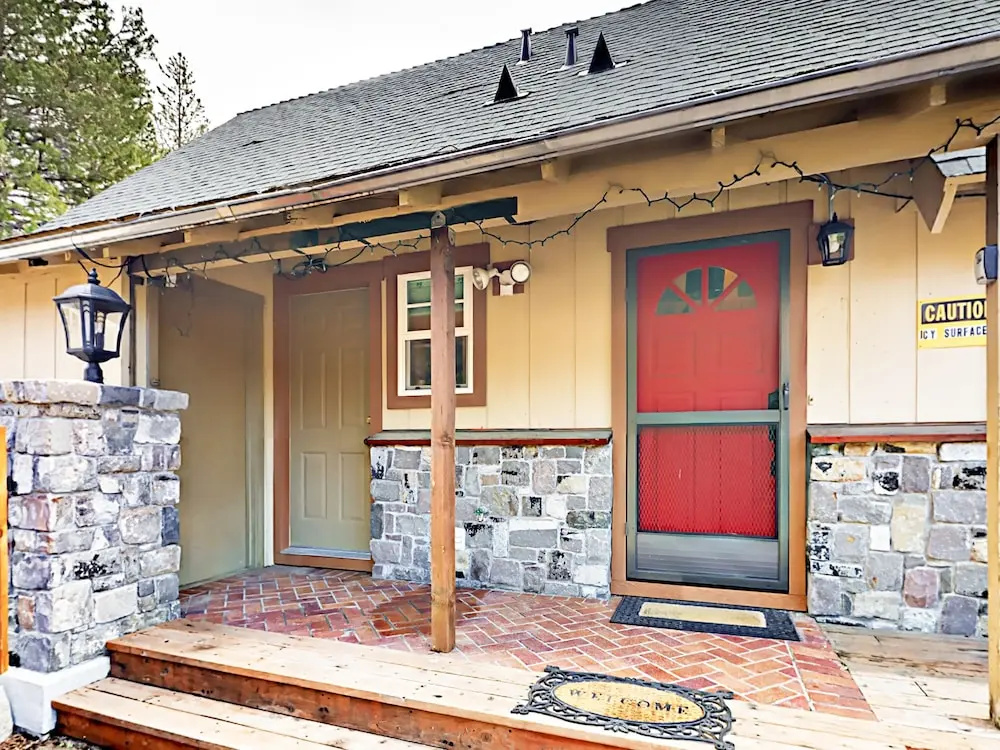 4br W/ Hot Tub Near Beach & Slopes 4 Bedroom Home