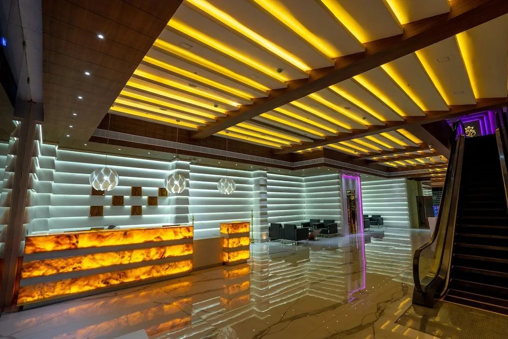 La Vivanta Hotel