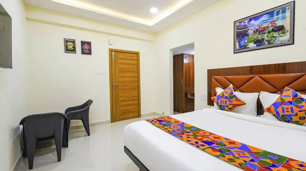 Hotel Navya Grand Luxury Rooms