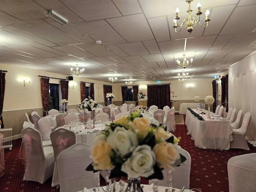 Marsh Farm Hotel