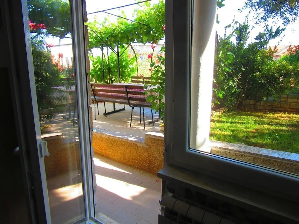 Apartments Jaksa