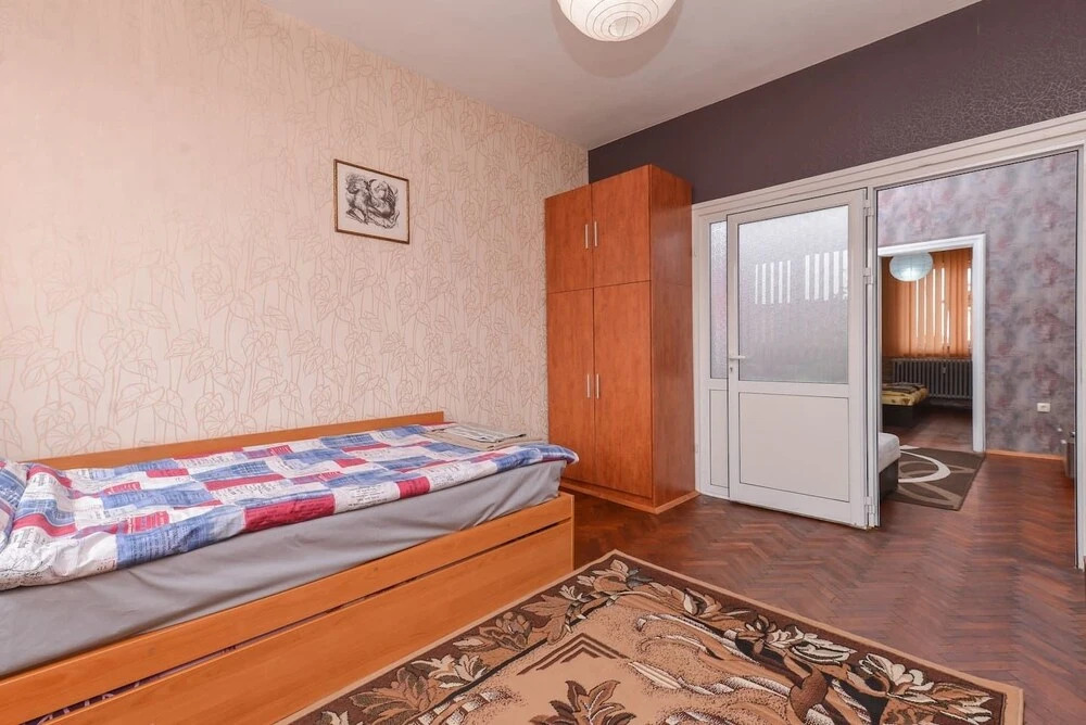 FM Deluxe 2-BDR Apartment - Rakovski street