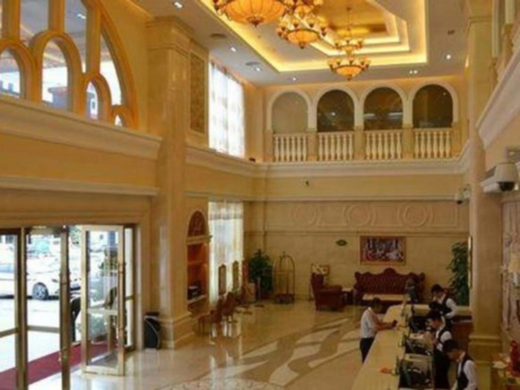 Vienna Hotel Shenzhen Longhua (Wanzhong City Branch)