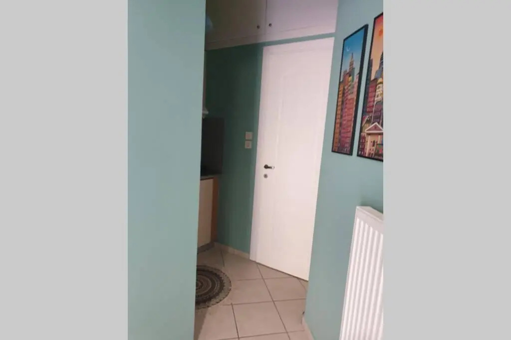 central studio very close to the port of Volos