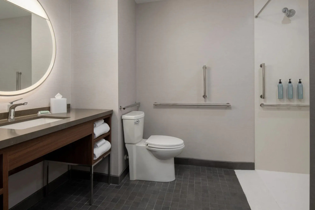 Courtyard by Marriott Olympia