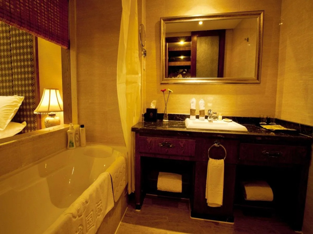 Chengdu Huanhua Jincheng Hotel