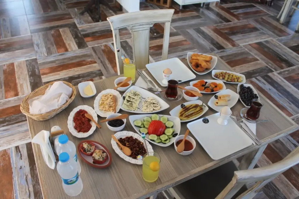 Cunda House Kucuk Otel