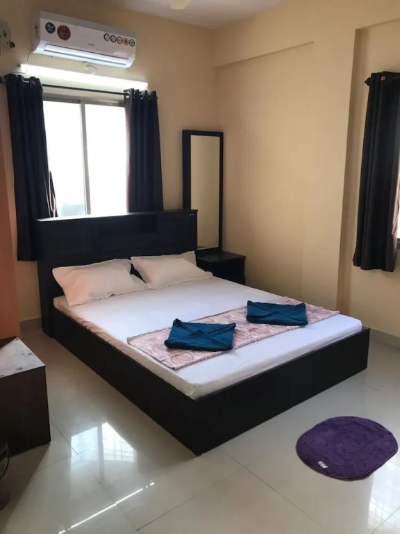 StayEden - Stylish Homestay Airport 2BHK