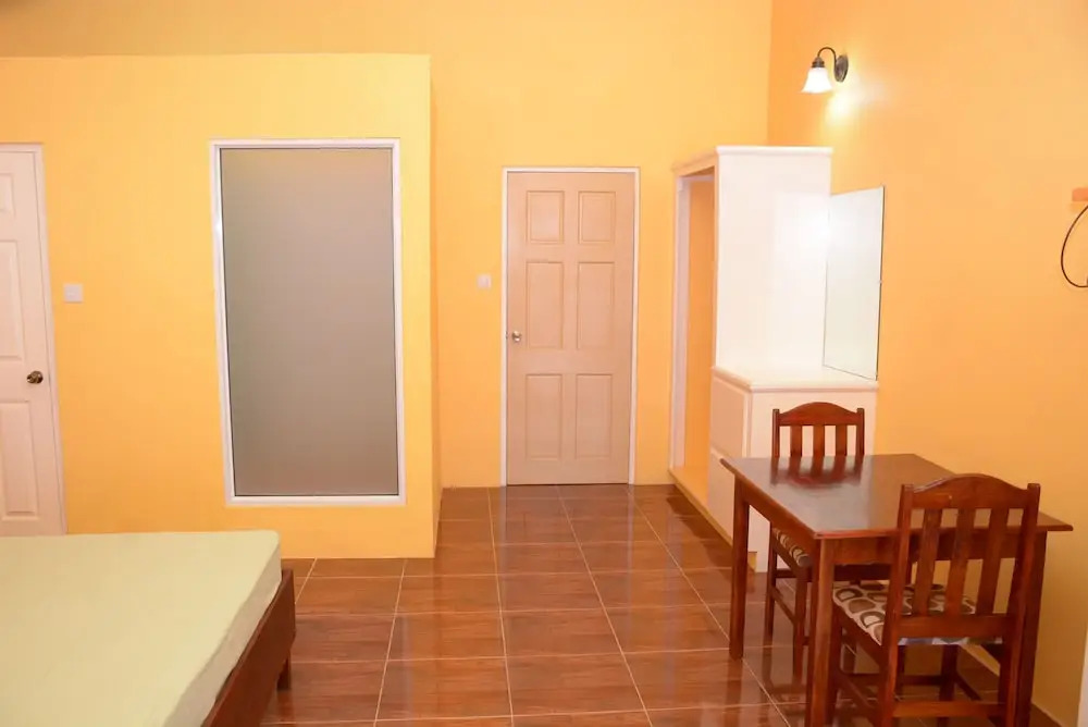 Hillview Apartments and Vehicle Rental