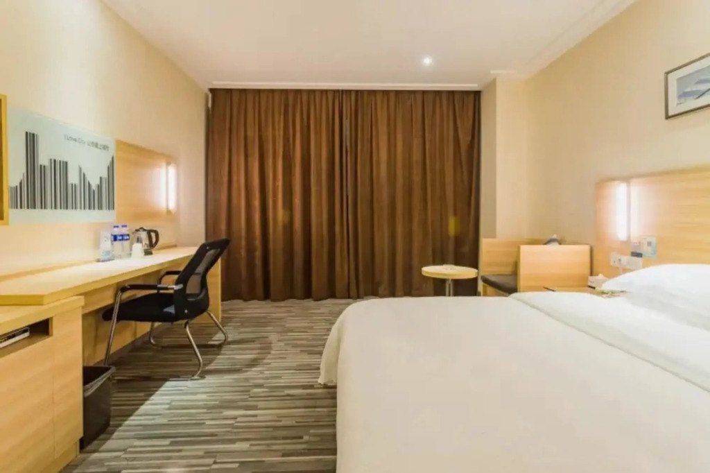 Rezen Proyal Hotel