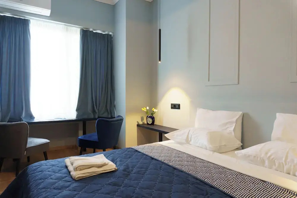 Sani Deluxe Suite Home
