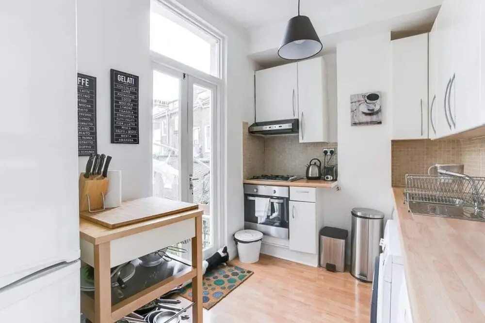 Sunny & Stylish 2bed Duplex in Maida Vale
