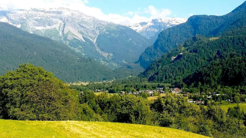 Chalet Du Vieux Guide