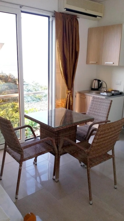 Studio in Ulcinj, With Wonderful sea View and Wifi - 100 m From the Be