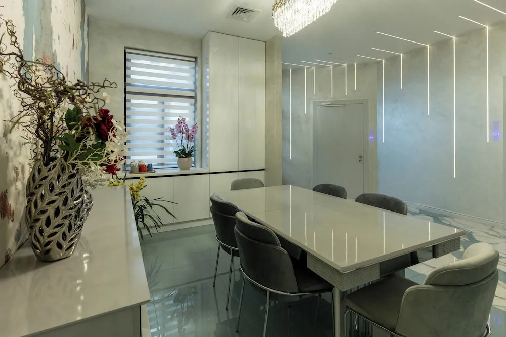 Luxury Suites