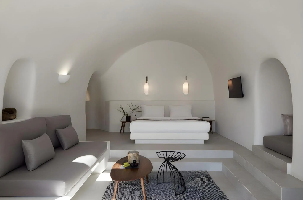 Elysian Santorini