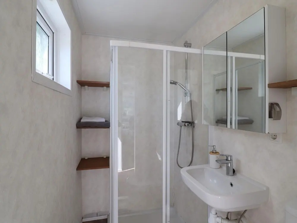 Cottage in Grou With Water Sports Access