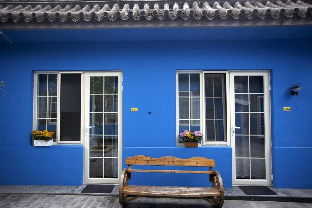 Chinese Box Courtyard Hostel
