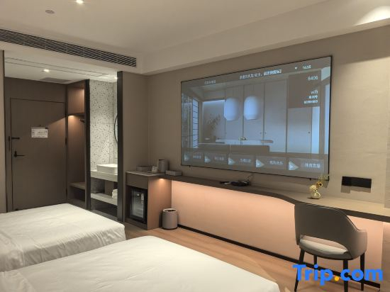 Lston Hotel