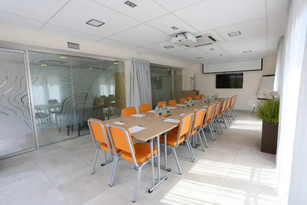 The Originals Boutique, Hotel lOccitan, Aubagne