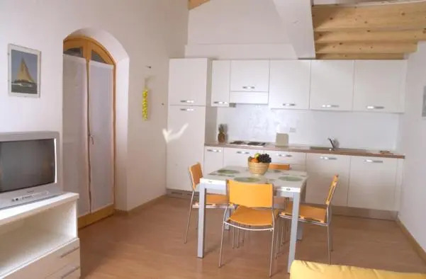 Windshouse Apartments