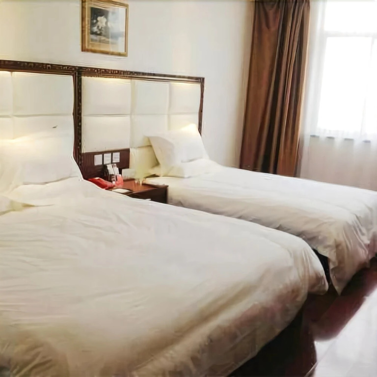 Airport Hotel Spa
