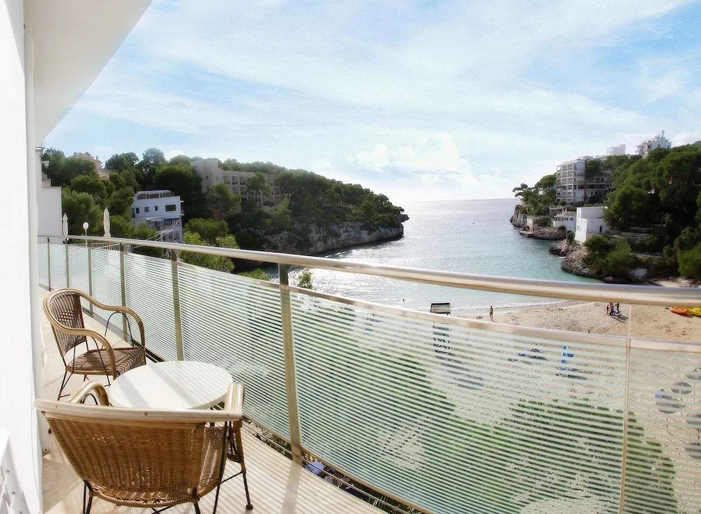 Hotel Apartamentos Cala Santanyi
