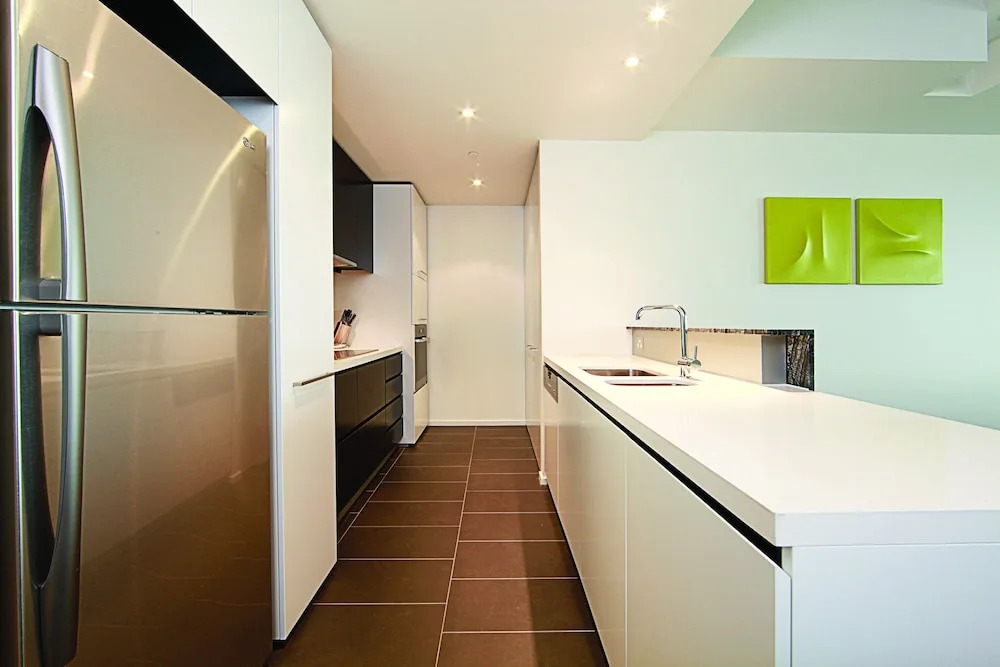 Accommodate Canberra- The Apartments Canberra City