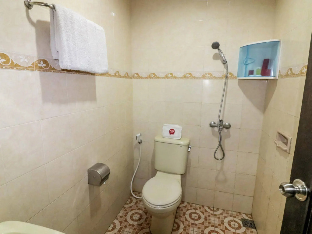 NIDA Rooms Colombo Komplek Karang Marang