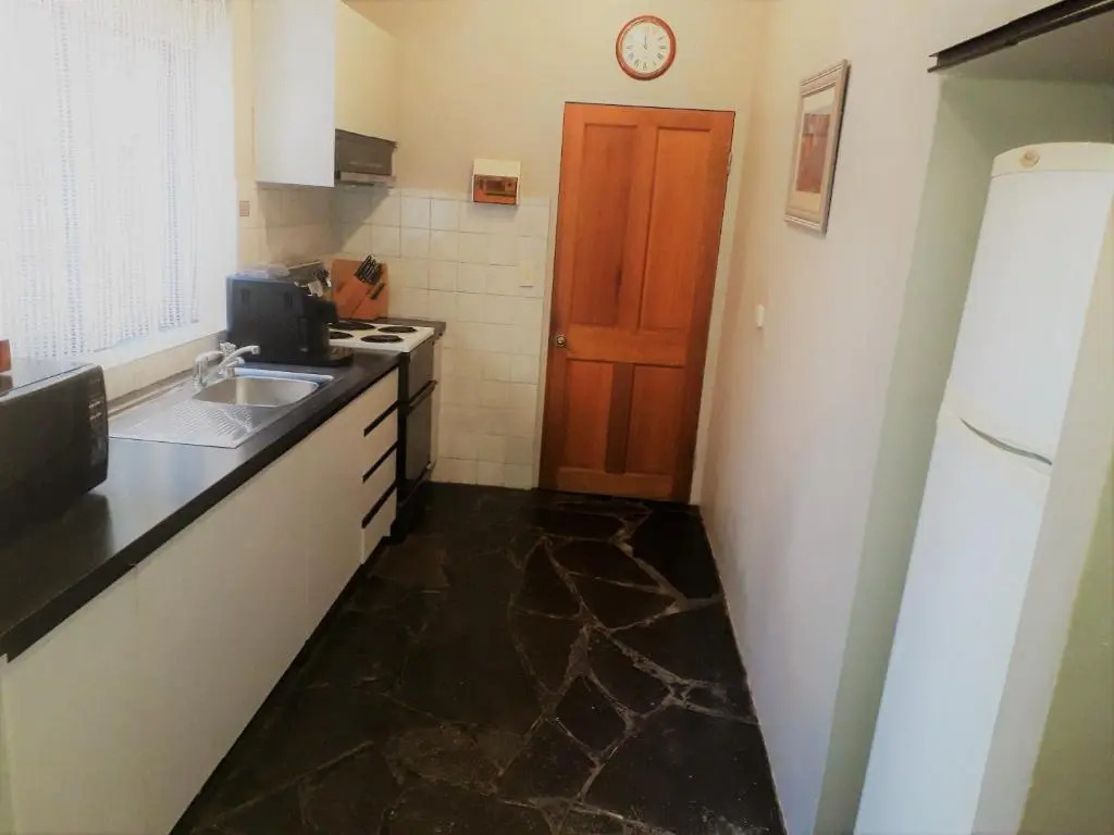 Mintaro Hideaway
