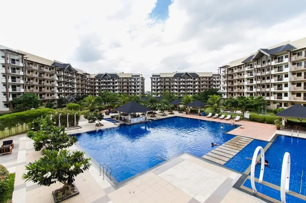 Condo at Arista Place