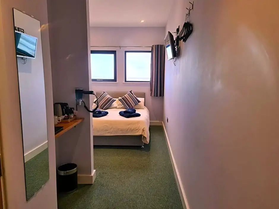 No 8 Ocean Cabins - Saundersfoot Harbour - Saundersfoot
