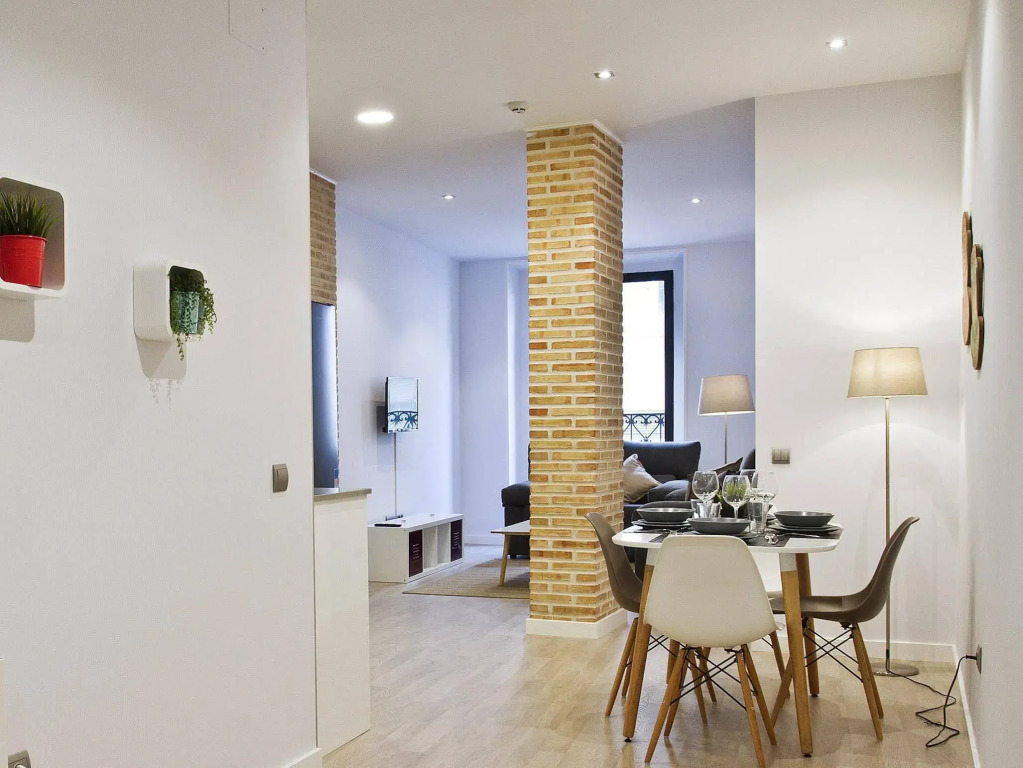 Arenal Suites Puerta del Sol