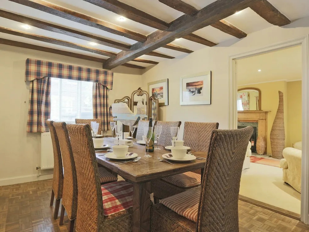 Holiday Home of Exceptional High Quality With Breathtaking Garden and Summer House