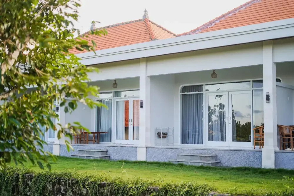 Octa House
