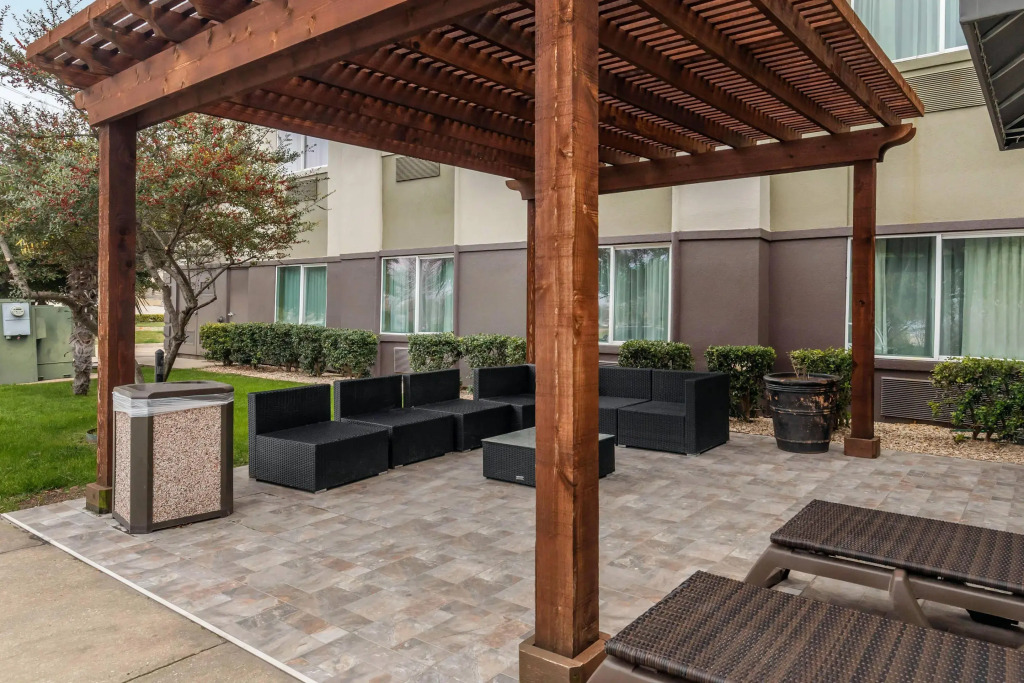 Comfort Suites The Colony - Plano West