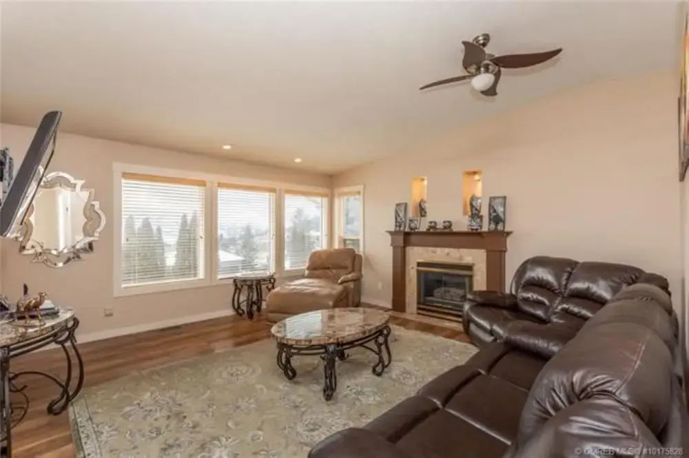 Beautiful Homestay In West Kelowna