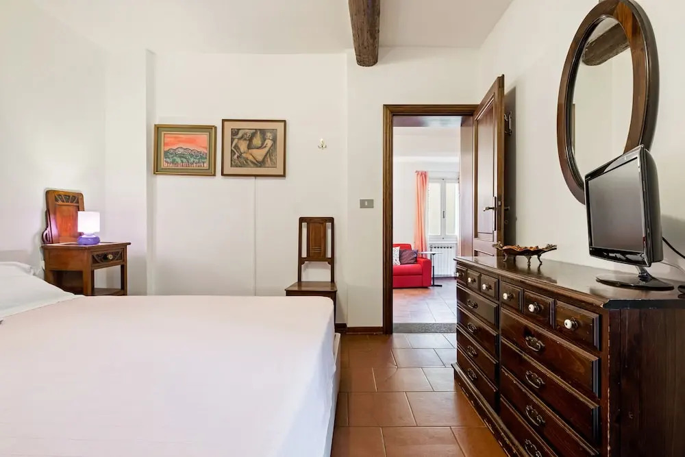 Pratello centrale e funzionale Apartment