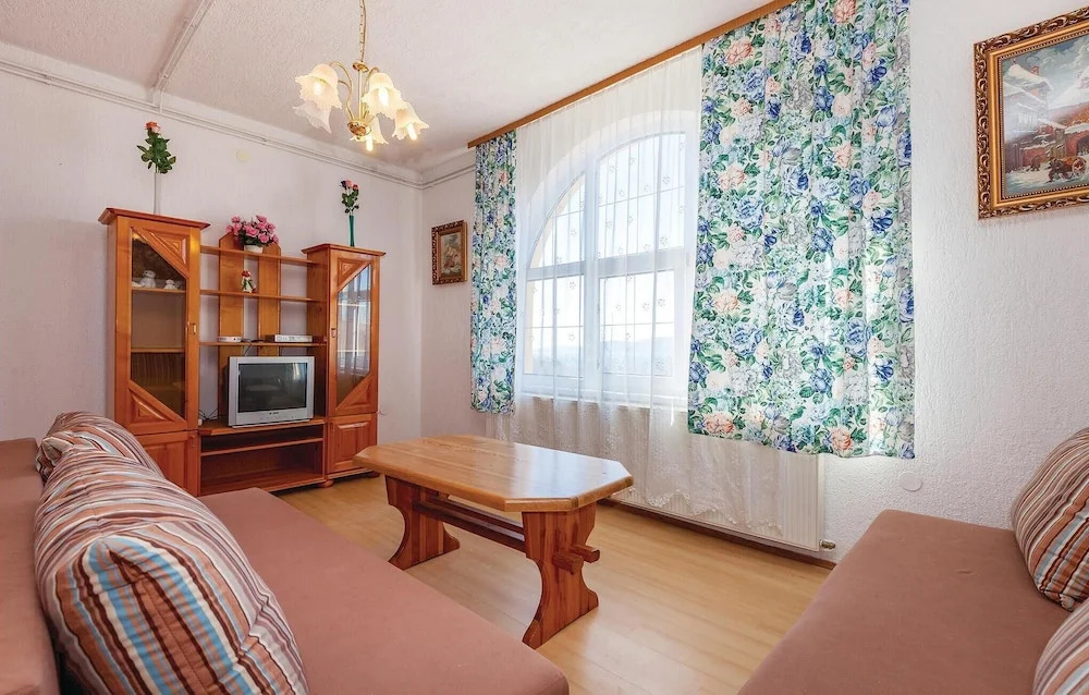 Nice Home in Novi Vinodolski With Wifi and 1 Bedrooms