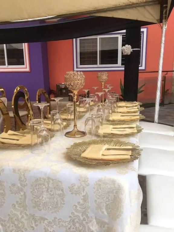 Golden Simcha Hotel
