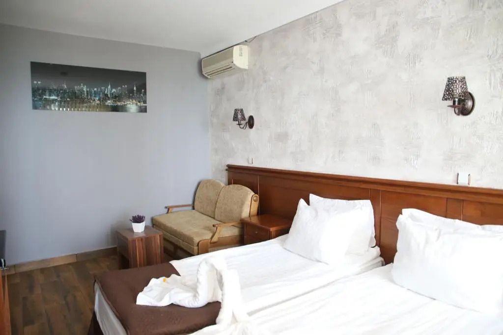 Petrov Family Hotel