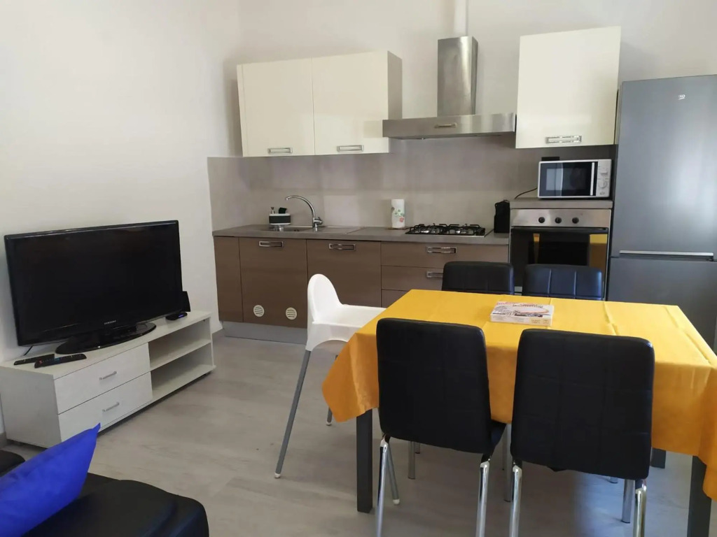 Intero appartamento, Caldiero, 2 camere giardino