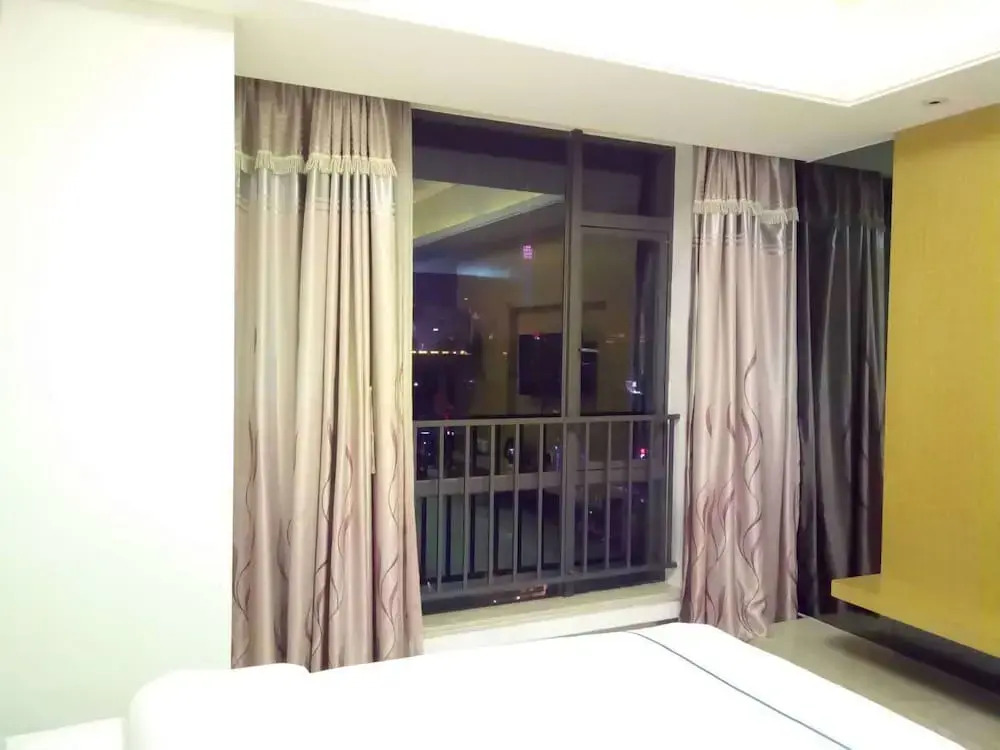 Yixiu Boutique Apartment Guangzhou Hesheng Square