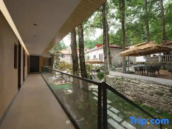 Lushan Mountain Lodge Villa (Lushan Scenic Area Hanpokou)